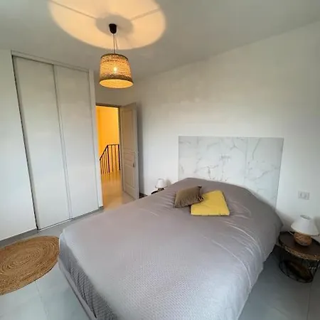 Joli Mas Ca-mar بيت للعطل *